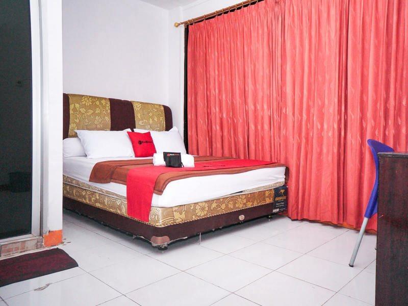 RedDoorz near Palembang Square Mall 2 Exterior foto